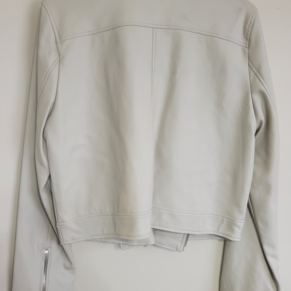 Fashion Nova Cream Women's Jacket - Picture 3 of 4